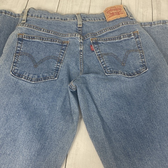 Levi’s Women’s Jeans 550 Relaxed Boot Cut (Size 6L) – Dated Early 2000’s - Picture 2 of 10